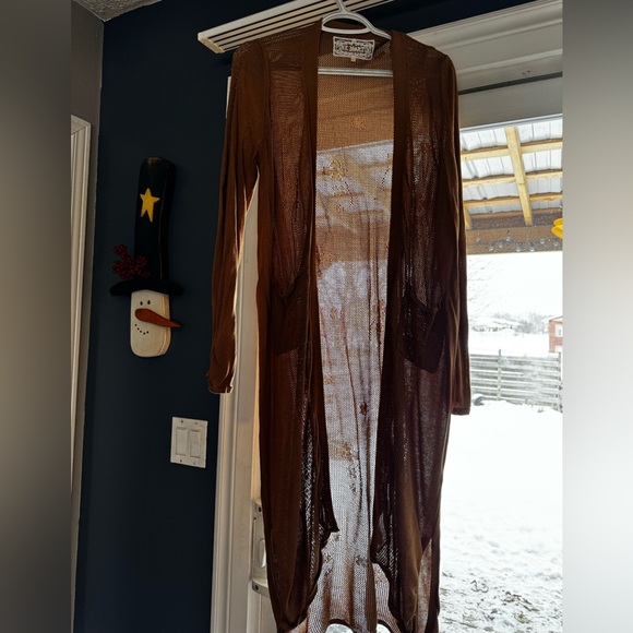 Like new condition. Beautiful long cardigan - I just never reach for it - Picture 10 of 11
